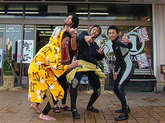 100104team-4.jpg