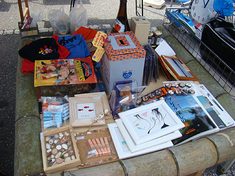 110416market2.jpg