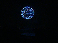 100807pm-fireworks-b.jpg