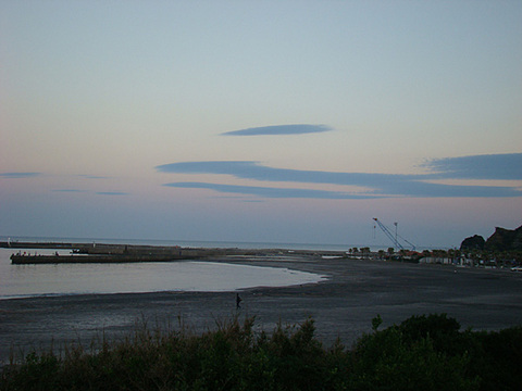 111025pm-taito-clouds.jpg