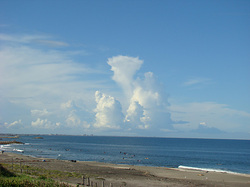 120818pm-crouds.jpg